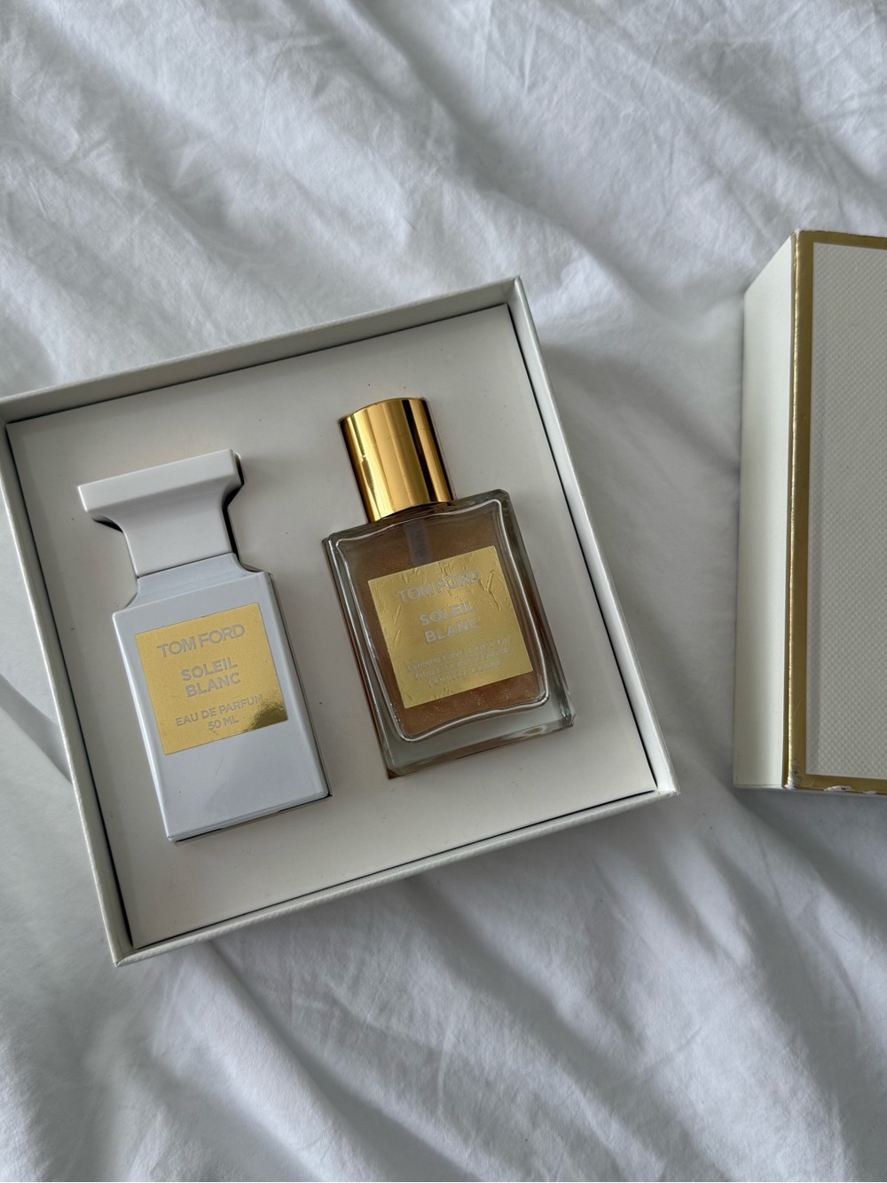 Tom Ford Soleil Blanc Gift Set in White and Gold